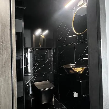 Gamler By Letrent Apartment Zyrardow